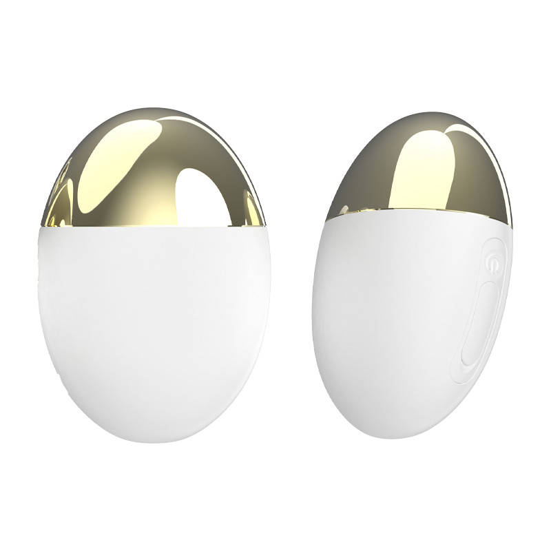 Waterproof IPX5 Small Discreet Vibrator Clitoral Sucking Vibrator 5 Patterns CM901
